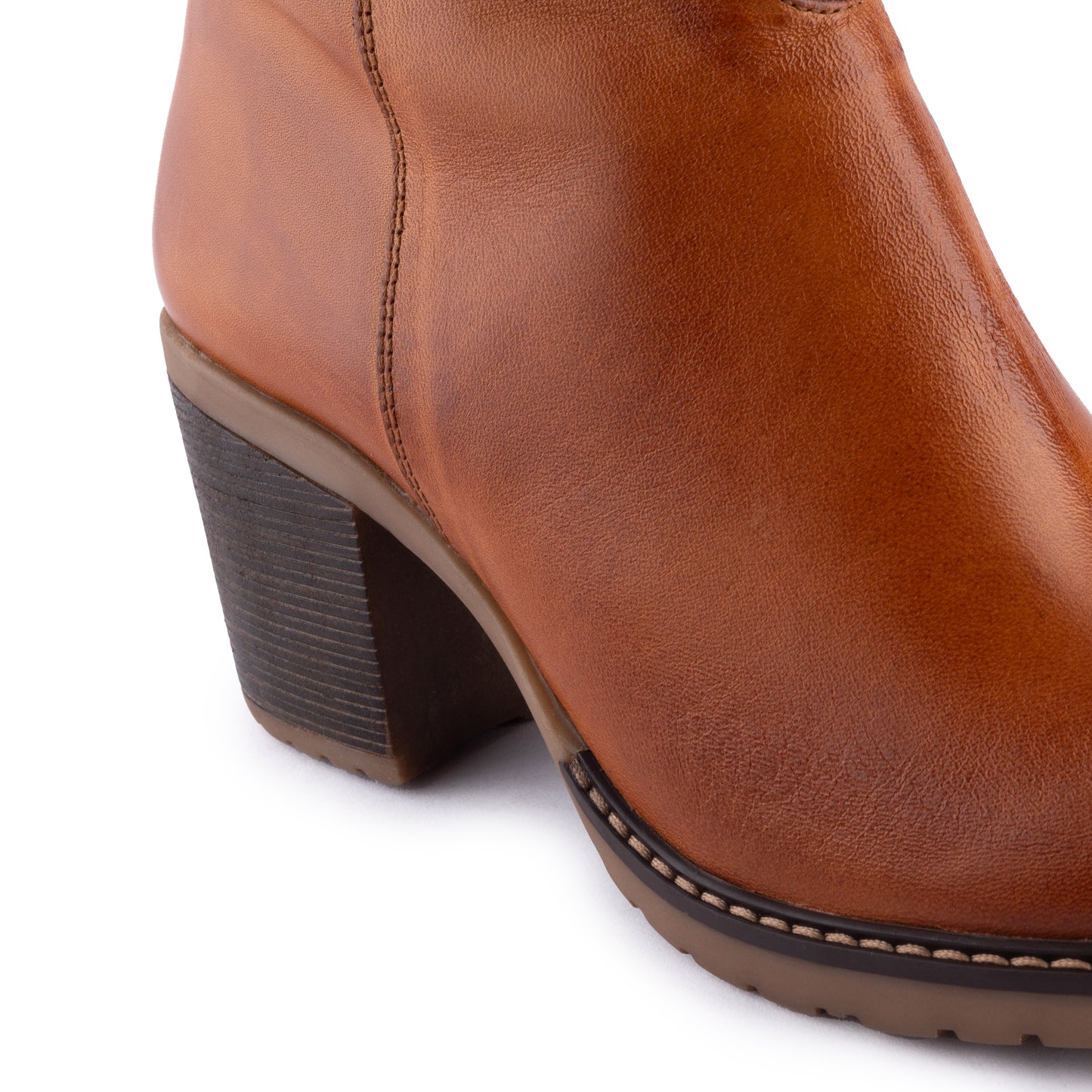 BOTÍN ANDREA - CAMEL