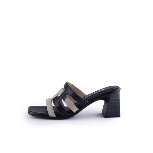 SANDALIA CLAUDIA - NEGRO